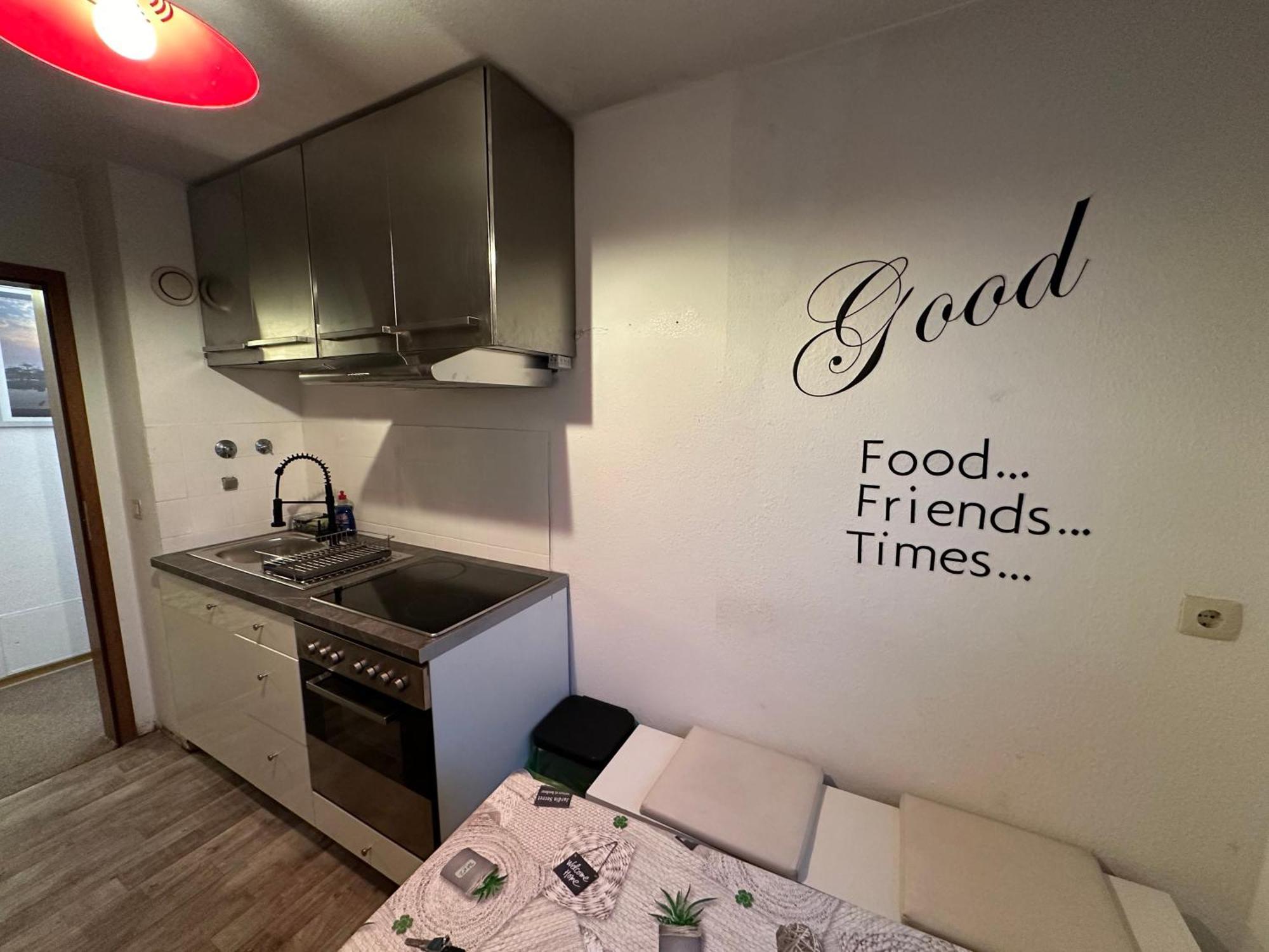 Zentrales Apartment Mit Parkplatz 海德堡 外观 照片